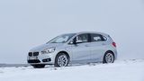BMW 225xe Active Tourer - kann auch auf rutschiger Fahrbahn überzeugen