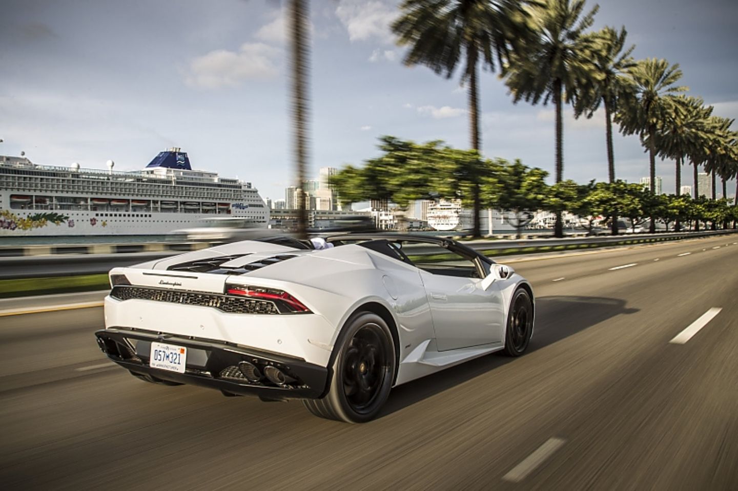 Lamborghini Huracan LP 610-4 Spyder - 610 PS, 560 Nm
