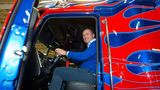 Am Steuer des Optimus Prime