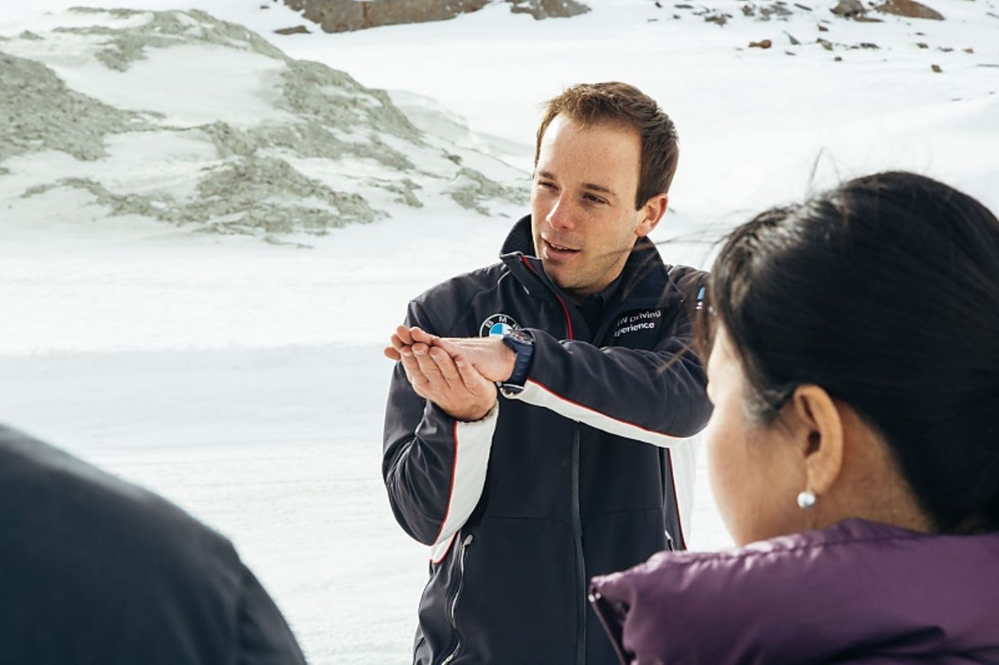 Instruktor Florian Wimmer gibt Fahrtipps für extreme Situation