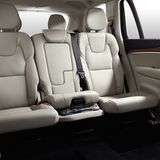 ... im Schnitt geben die Käufer rund 80.000 Euro für das Auto aus