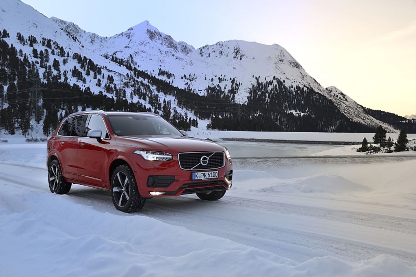 Der 190-PS-Diesel schafft eine Höchstgeschwindigkeit von 205 km/h