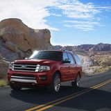 mit Spiegeln 2,33 Meter breit und...