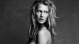 Toni Garrn