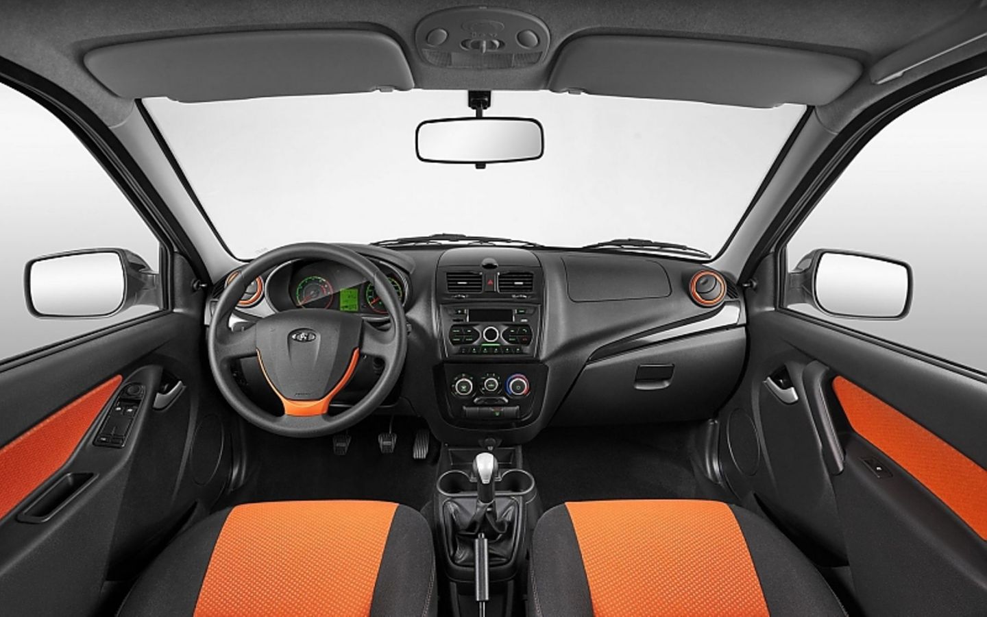 Das Cockpit des Lada Kalina Cross.