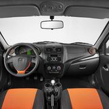 Das Cockpit des Lada Kalina Cross.