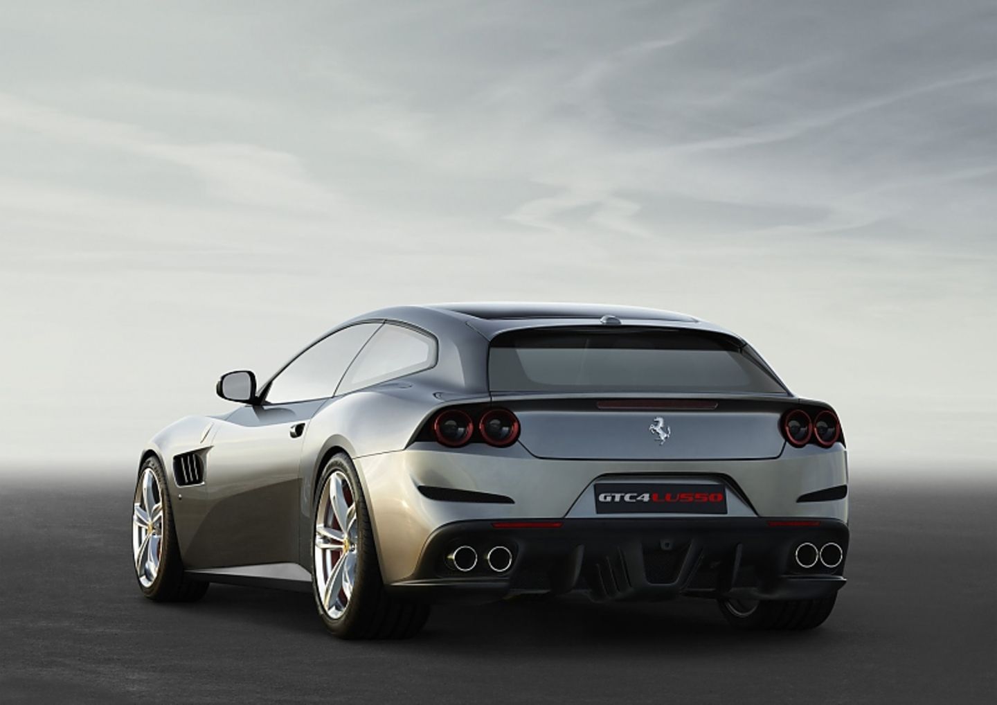 Ferrari Gtc 4 Lusso Ferraris Familien Renner Stern De