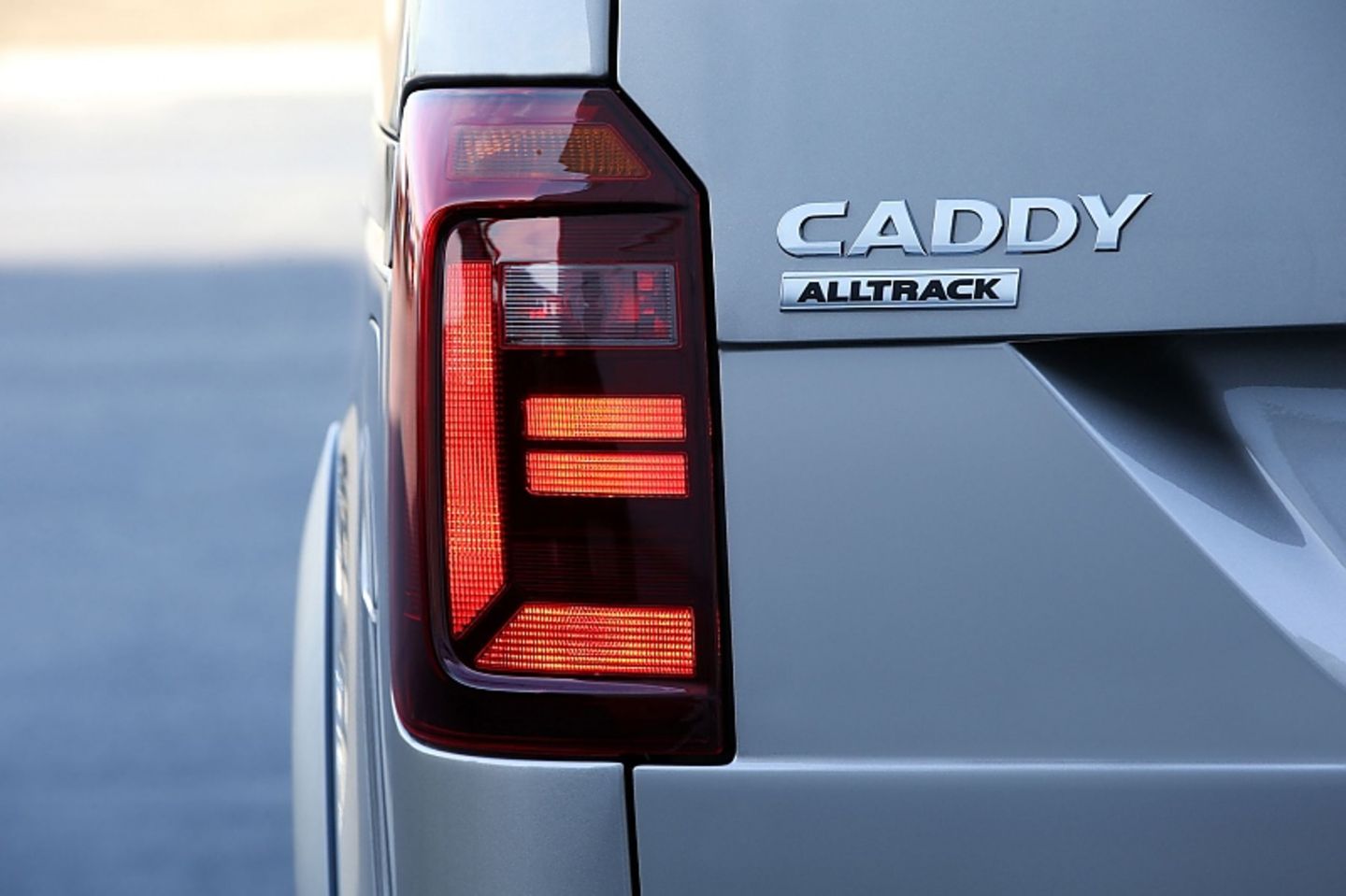 Der VW Caddy Alltrack wiegt knapp 1,5 Tonnen.