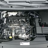 Der 2,0 Liter große Vierzylinder-Turbodieselmotor des VW Caddy Alltrack.