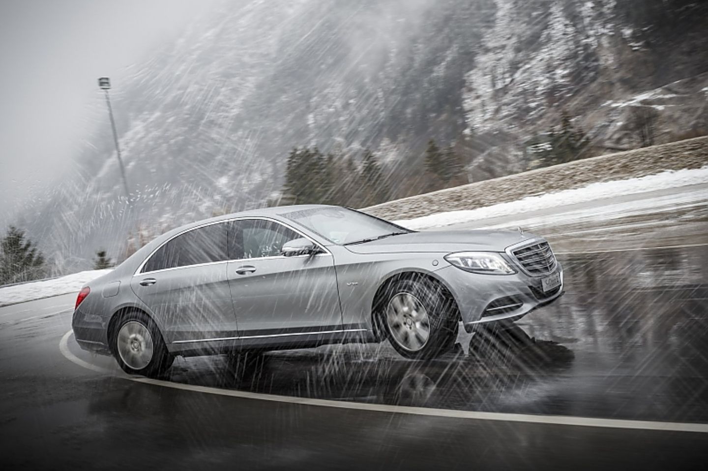 Mercedes Fahrertraining für Panzerlimousinen