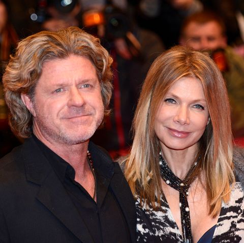 Ursula Karven mit ihrem Verlobten Mats Wahlström auf der Premiere von Cinderella in Berlin