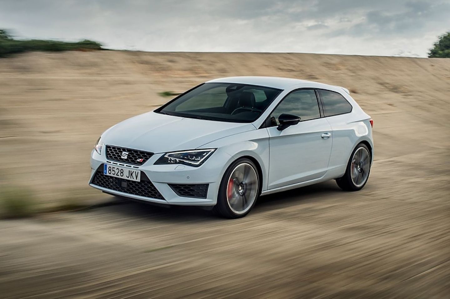 Der neue Seat Leon Cupra 290 ist 4,27 Meter lang,...