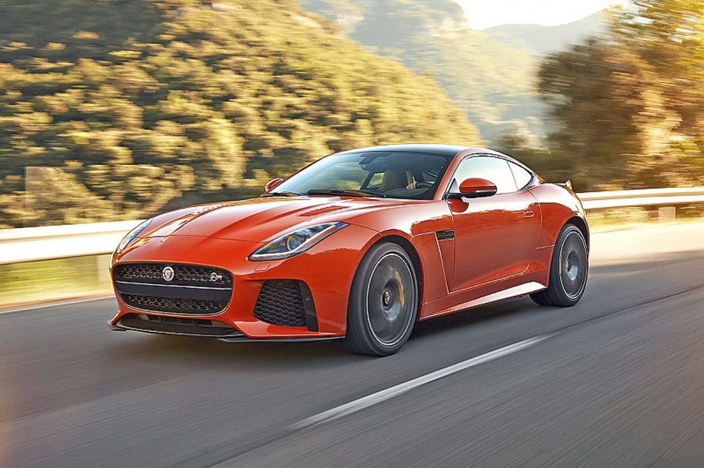 Jaguar F-Type SVR Jaguar F-Type SVR