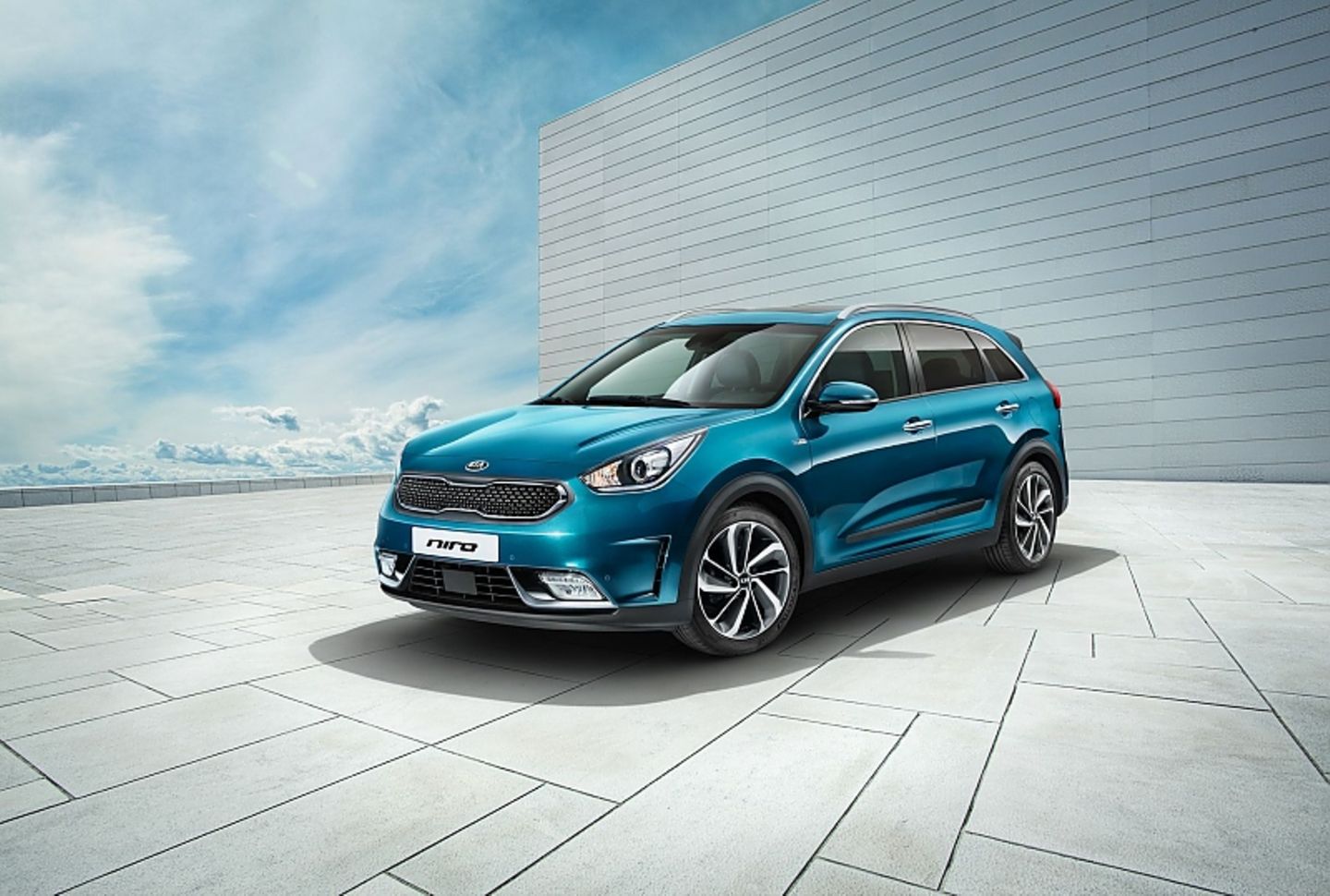 Der Kia Niro ist ein Hybrid-Crossover mit einer Systemleistung von 104 kW / 141 PS