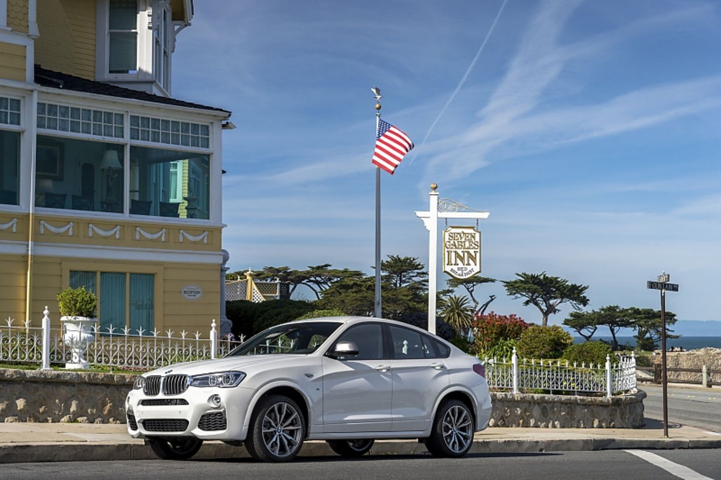 BMW X4 xDrive M40i - unterwegs in Monterey