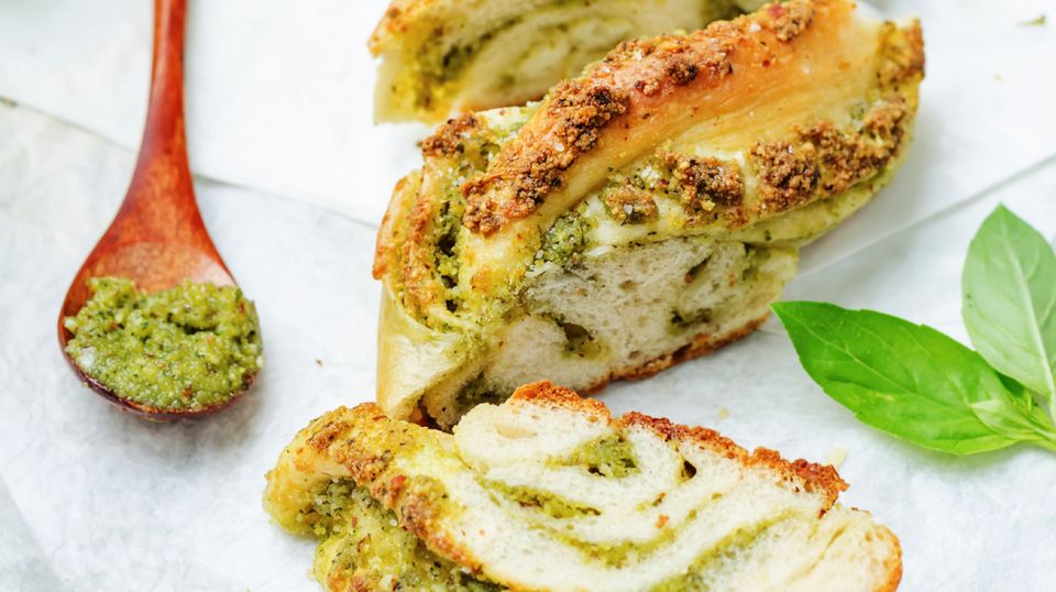 Ein Pesto-Brot.