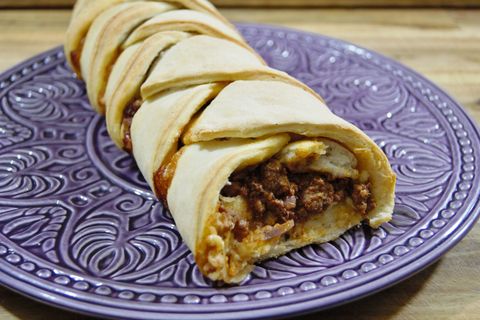 Italienische Küche: Heiß und feurig lecker - Stromboli mit Hackfleischfüllung