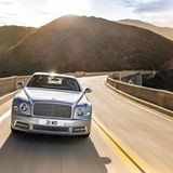 296 km/h ist er schnell.