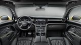 Das Cockpit des Bentley Mulsanne Speed.