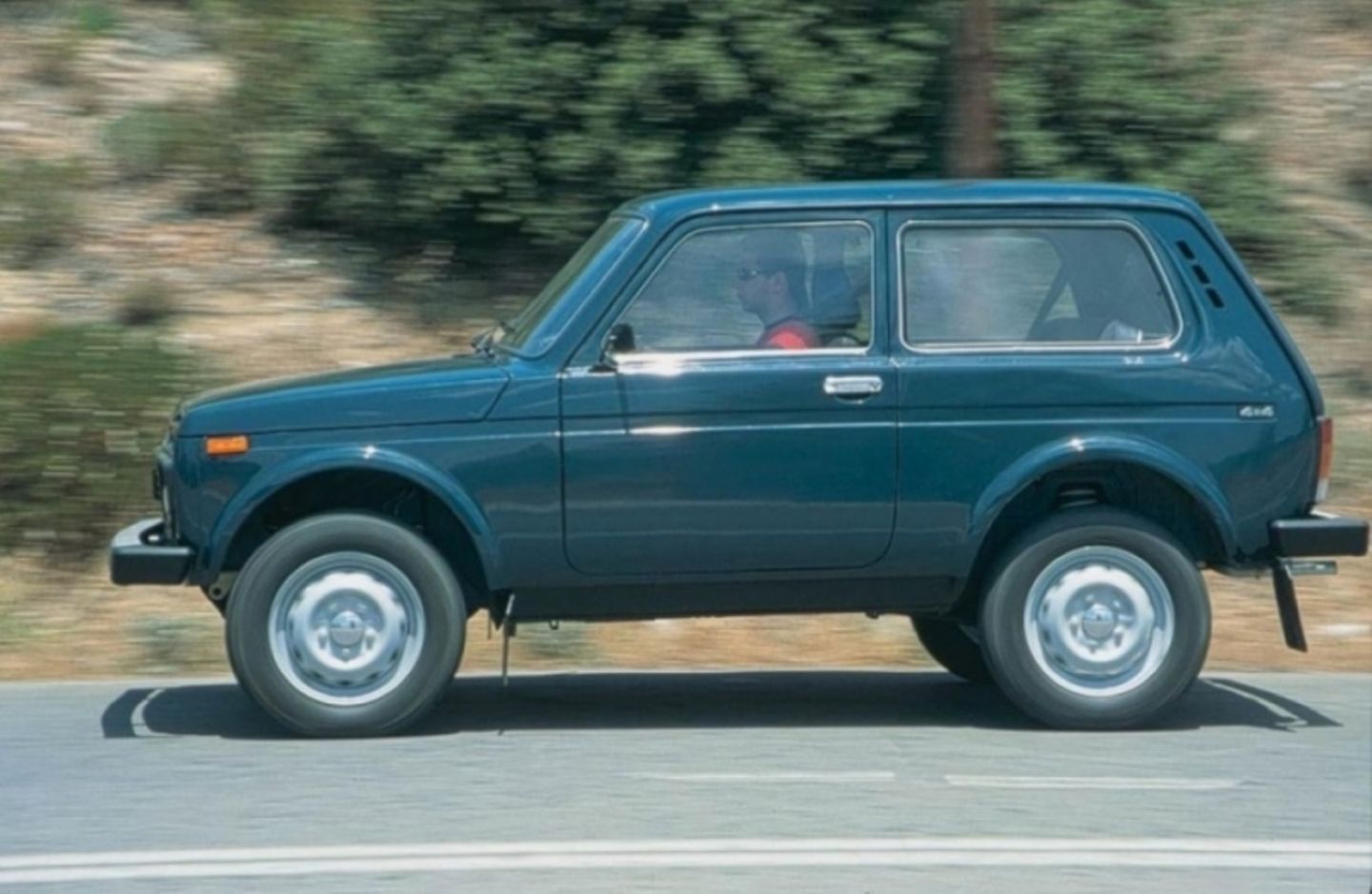 Lada Niva - und knapp 1,3 Tonnen schwer