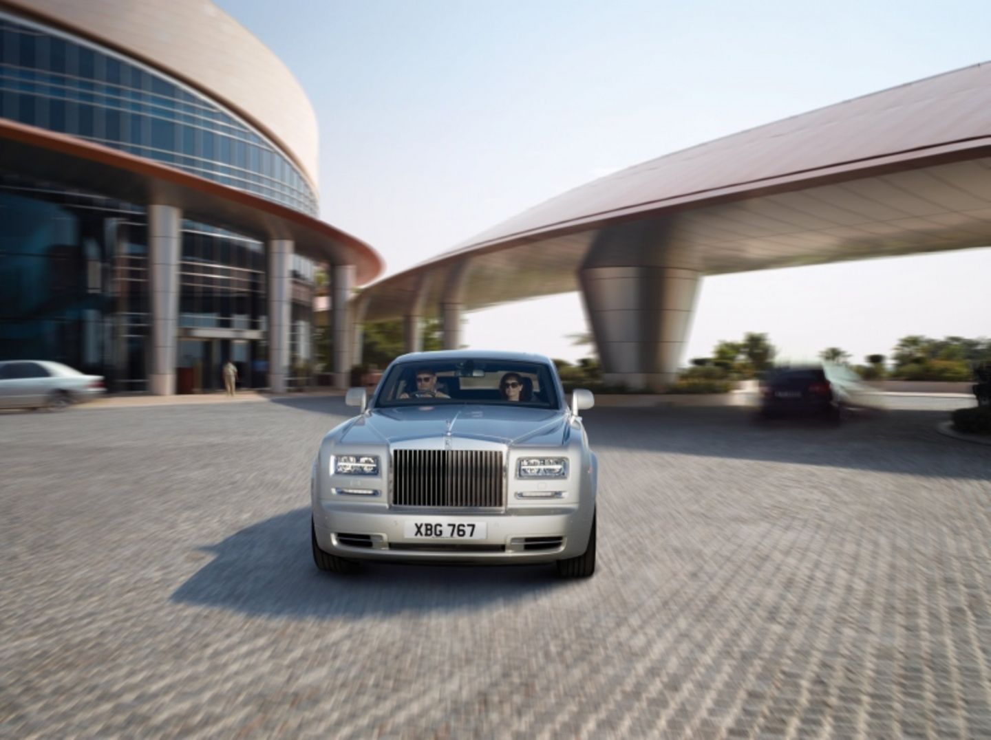 Der Phantom trägt das charakteristische Rolls-Royce "Gesicht"