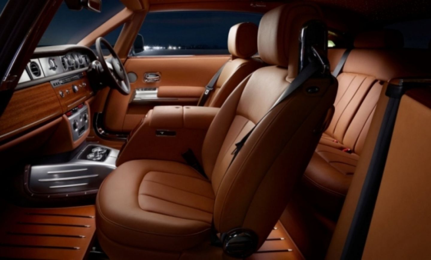 Feinstes Leder ist in einem Rolls-Royce Phantom Pflicht