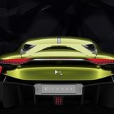 Die Heckleuchten mit dem Schuppen-Design sind schick