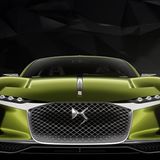 Die LED-Scheinwerfer sind um 180 Grad drehbar