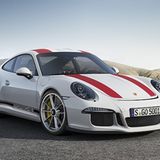 Der Porsche 911 R erreicht eine Höchstgeschwindigkeit von 323 km/h
