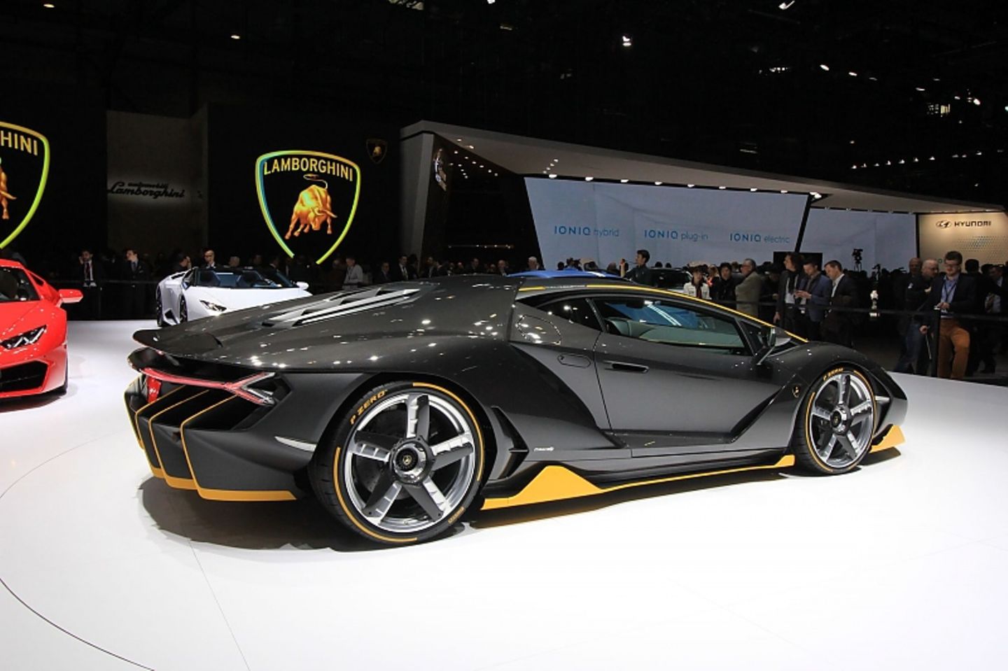 Der Lamborghini Centenario hat 770 PS.