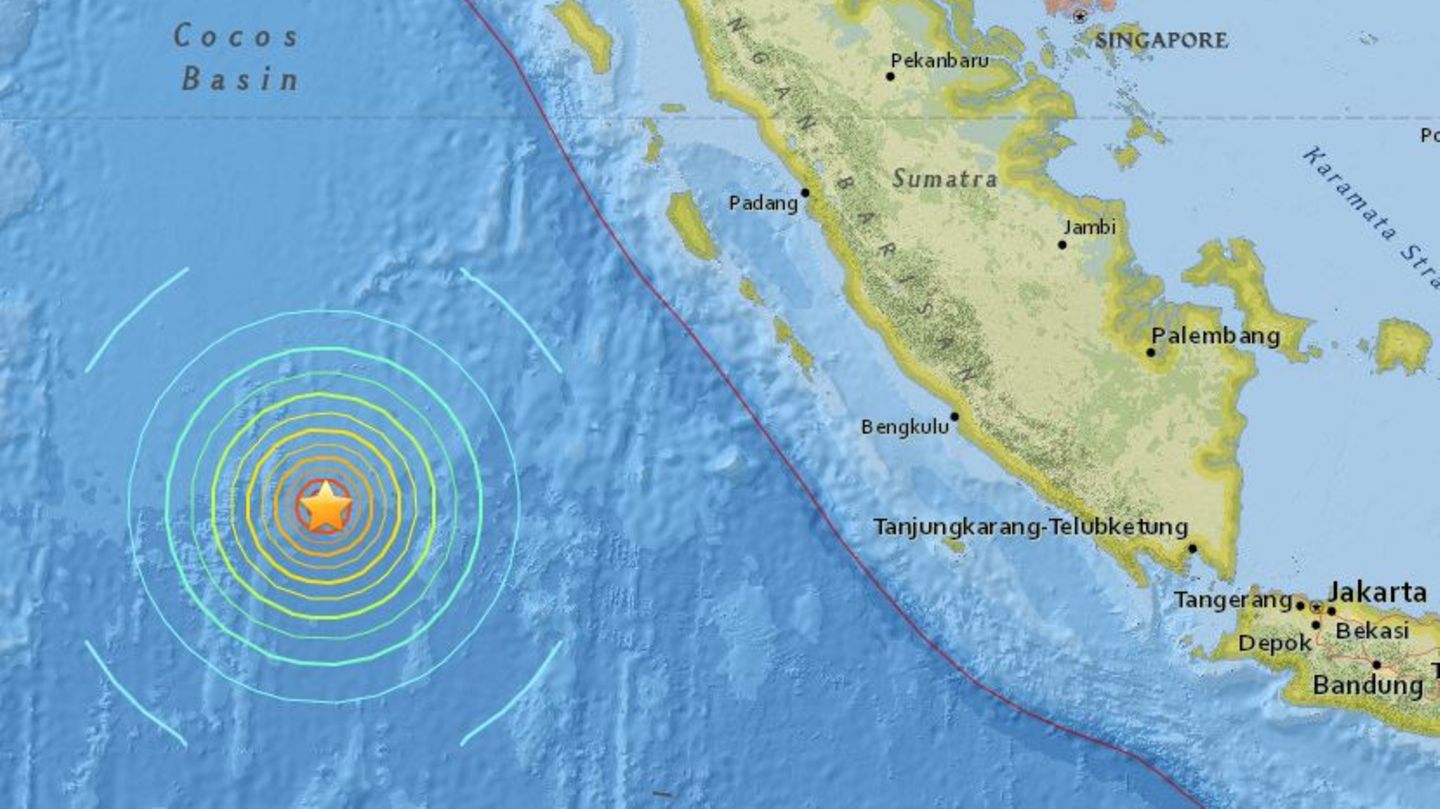 Lage des Epizentrums des Seebebens westlich von Indonesien
