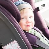 Der Stahlrahmen ist von Polstern mit Memory-Schaum umgeben.