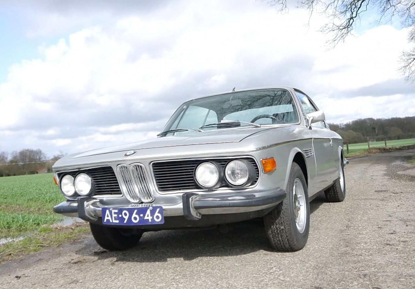 BMW 3.0 CS - ein lässiger Klassiker der Baureihe E9