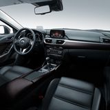 Er verbraucht laut Norm 5,0 Liter. Realistisch sind sieben bis acht.