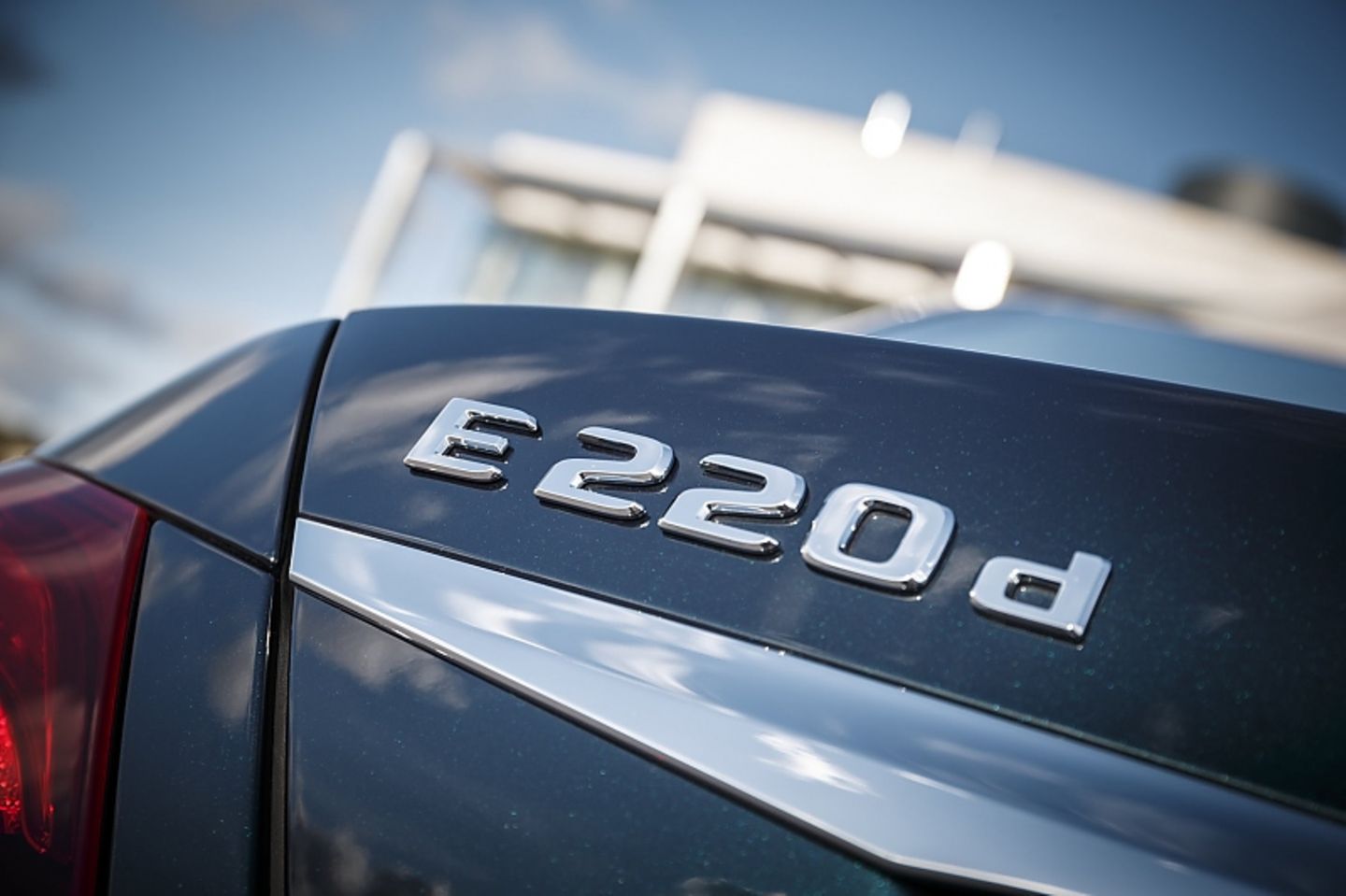 Mercedes E 220d - mit 143 kW / 194 PS und 400 Nm maximalem Drehmoment
