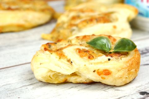 Einfache Küche: So gelingen leckere Oregano-Käseschnecken
