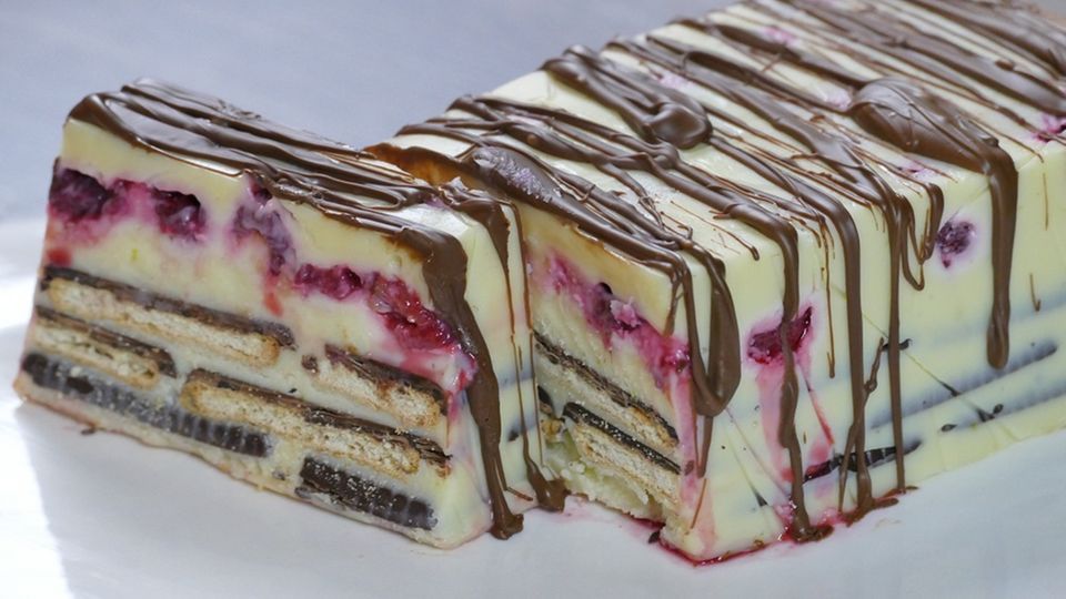 Klassiker selbst gemacht: Kalter Hund mal anders - Kekskuchen mit weißer Schokolade