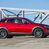 Der Mazda CX-3 kostet mit Allrad und 105 PS ab 26.790 Euro.