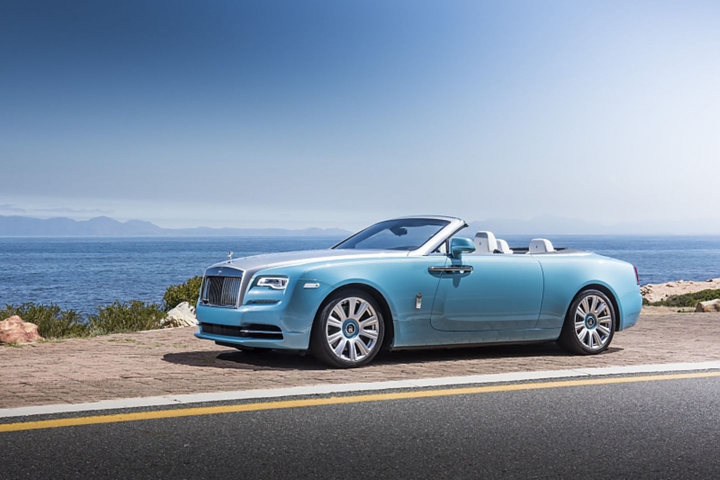 Rolls Royce Dawn 2016 - ein spektakulärer Auftritt