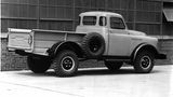 Die grundlegende Konstruktionsweise des Dodge Power Wagon (hier ein Modell aus dem Jahr 1957) wurde beibehalten