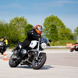 Zu Beginn sollte sehr vorsichtig gefahren werden.