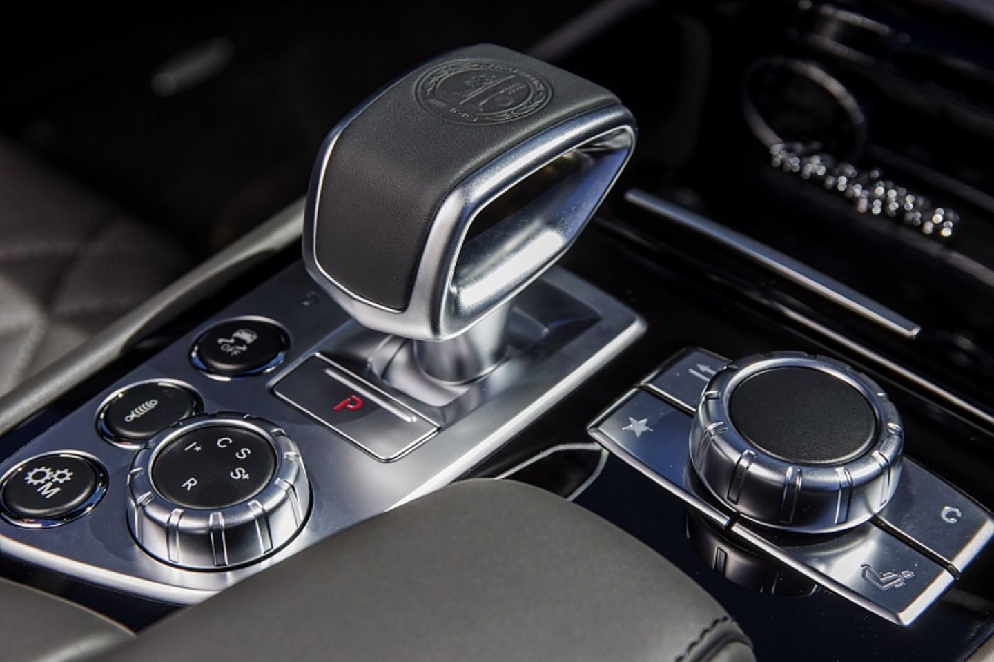 Mercedes AMG SL 65 - hier wird geschaltet