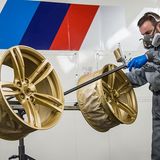 BMW M2 Safety Car Moto GP 2016 - die Felgen in stimmungsvollem gold