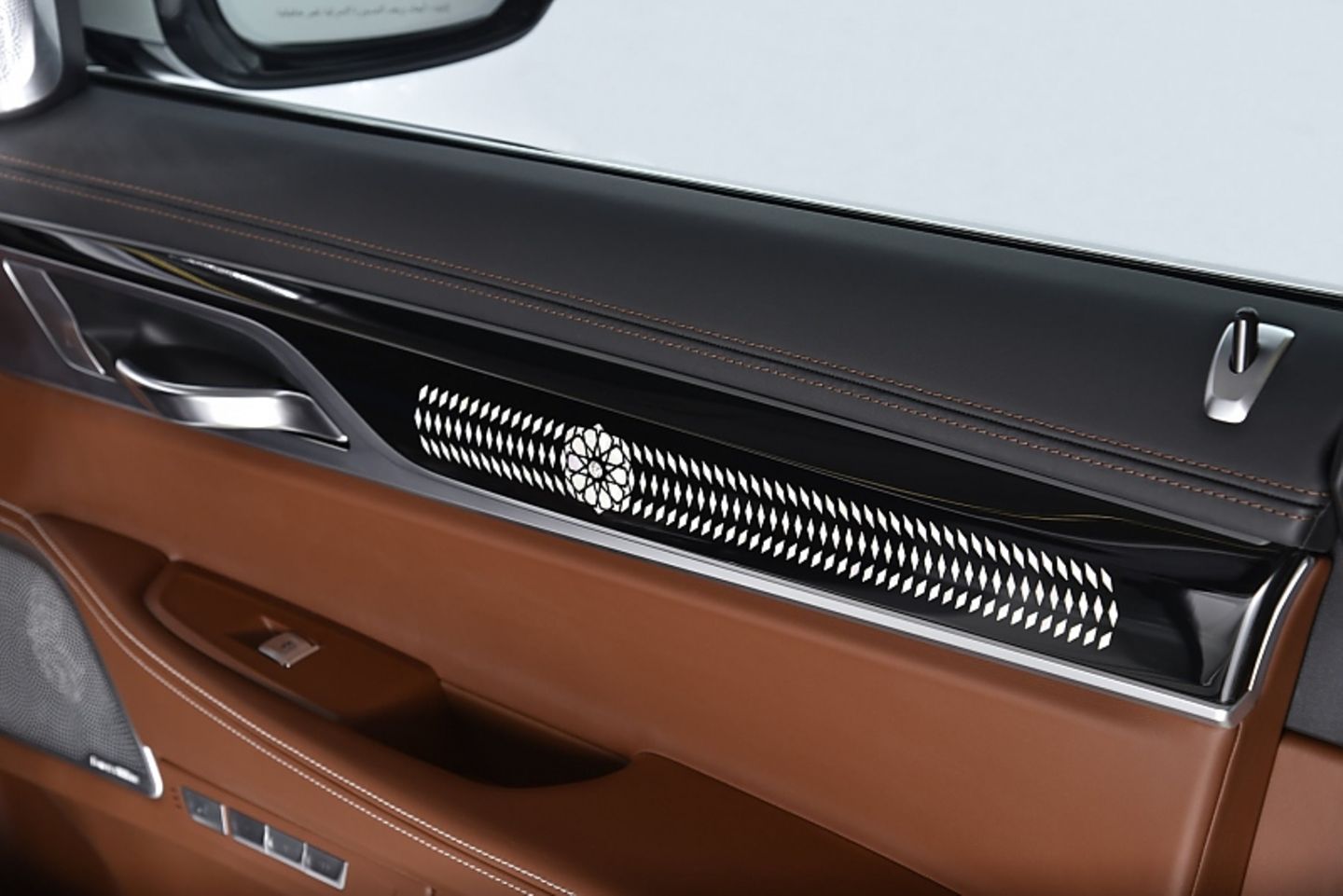 BMW 750 Li Solitaire - innen in Tartufo Leder