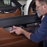 BMW 750 Li Solitaire - zusätzliche Teile wurden beledert