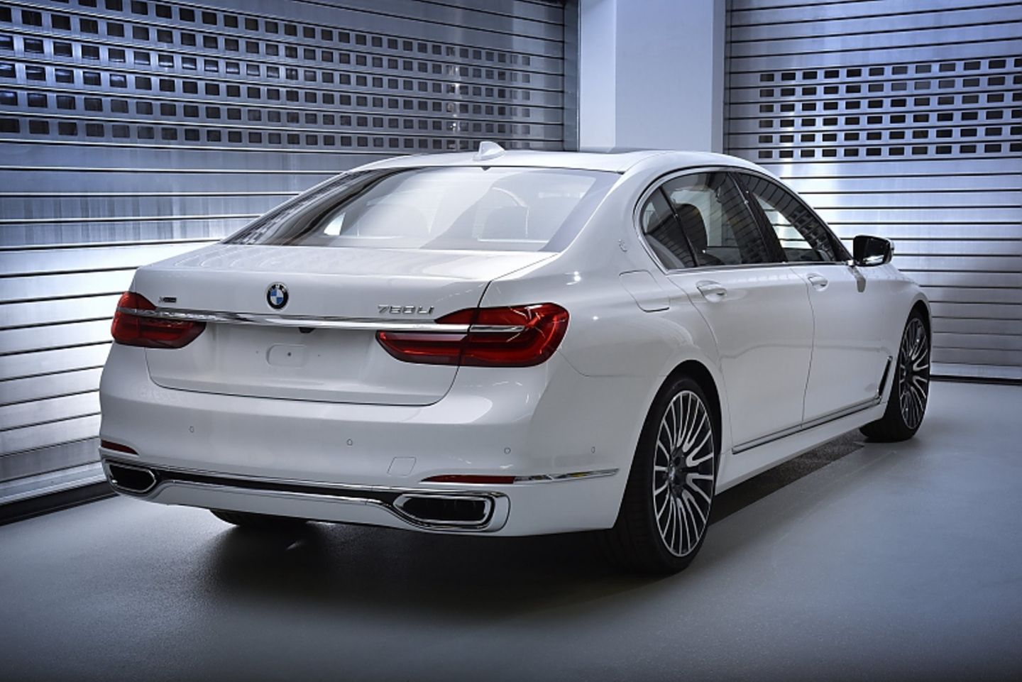 BMW 750 Li Solitaire - der Wagen kostet knapp 1,5 Millionen Riyal