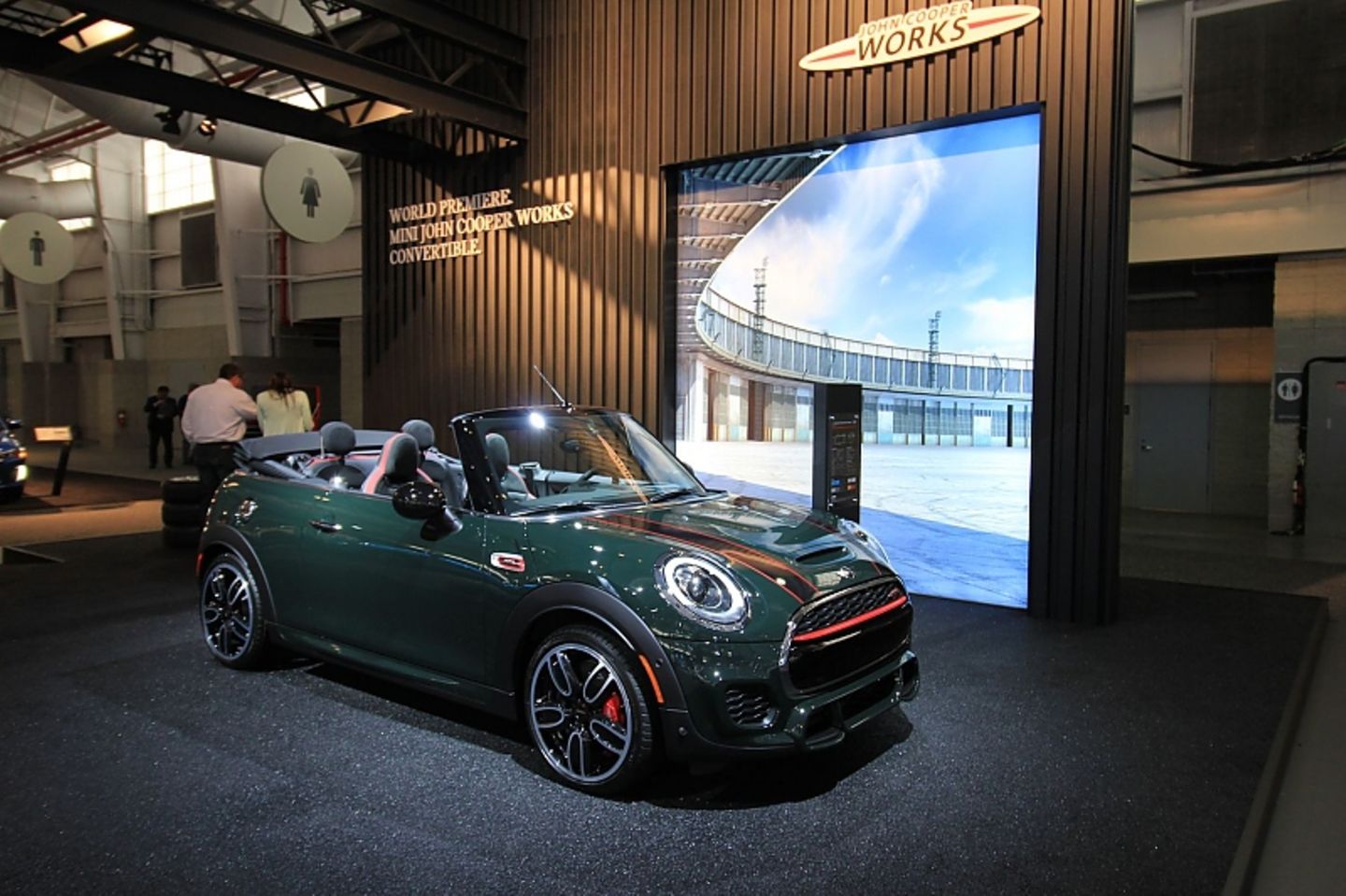 Mini John Cooper Works Cabrio