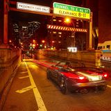 Die Cabrio-Version schafft 314 km/h, acht km/h weniger als das Coupé