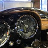 Er hat erst 13.000 Meilen auf dem Tacho.