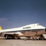 Auf Wachstumskurs: 1971 wurde der erste von zwei Jumbojets in Dienst gestellt. Sie hießen "Fritz" und "Max" und flogen mit 470 Sitzplätzen zum Beispiel nach Mallorca. Die zweite Boeing 747 ereilte ein trauriges Schicksal: Die Maschine wurde an Korean Air verkauft und 1983 von einem sowjetischen Militärflugzeug abgeschossen.